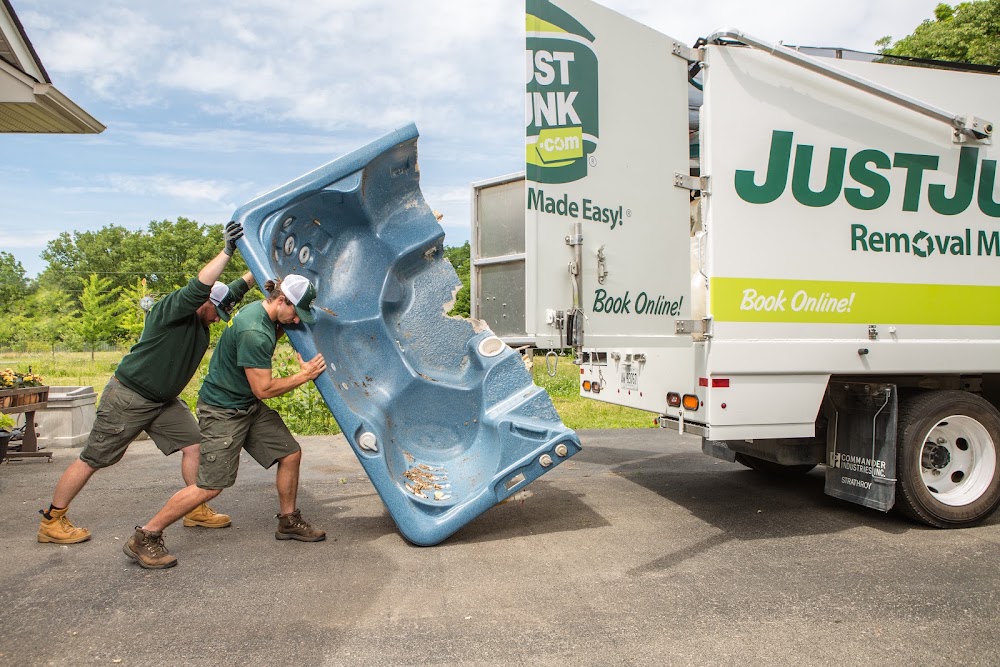 JUSTJUNK Brampton