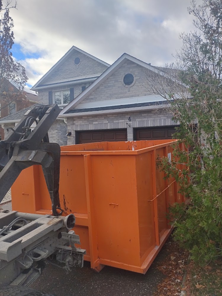 Dump-Squad - Etobicoke Bin Rentals