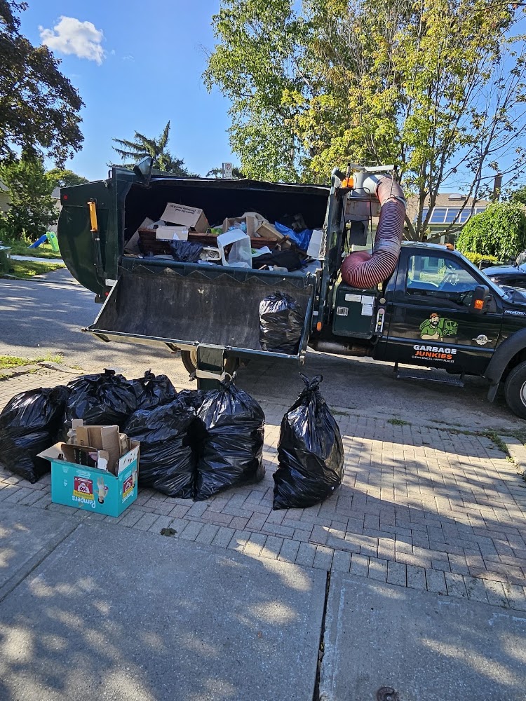 Garbage Junkies